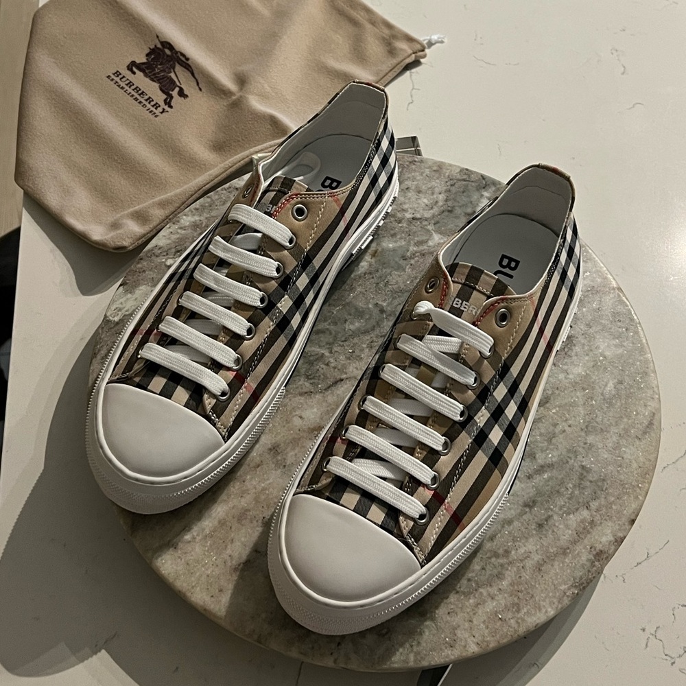 Burberry Check Sneakers